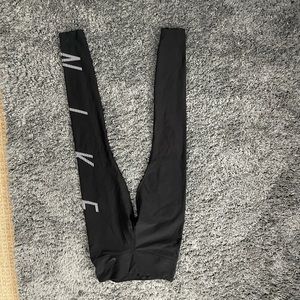 Nike leggings